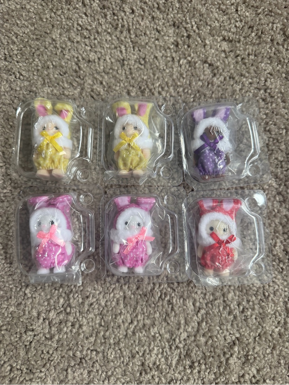3/$25 Calico Critter Colourful Bunny Costume Series Pink Red